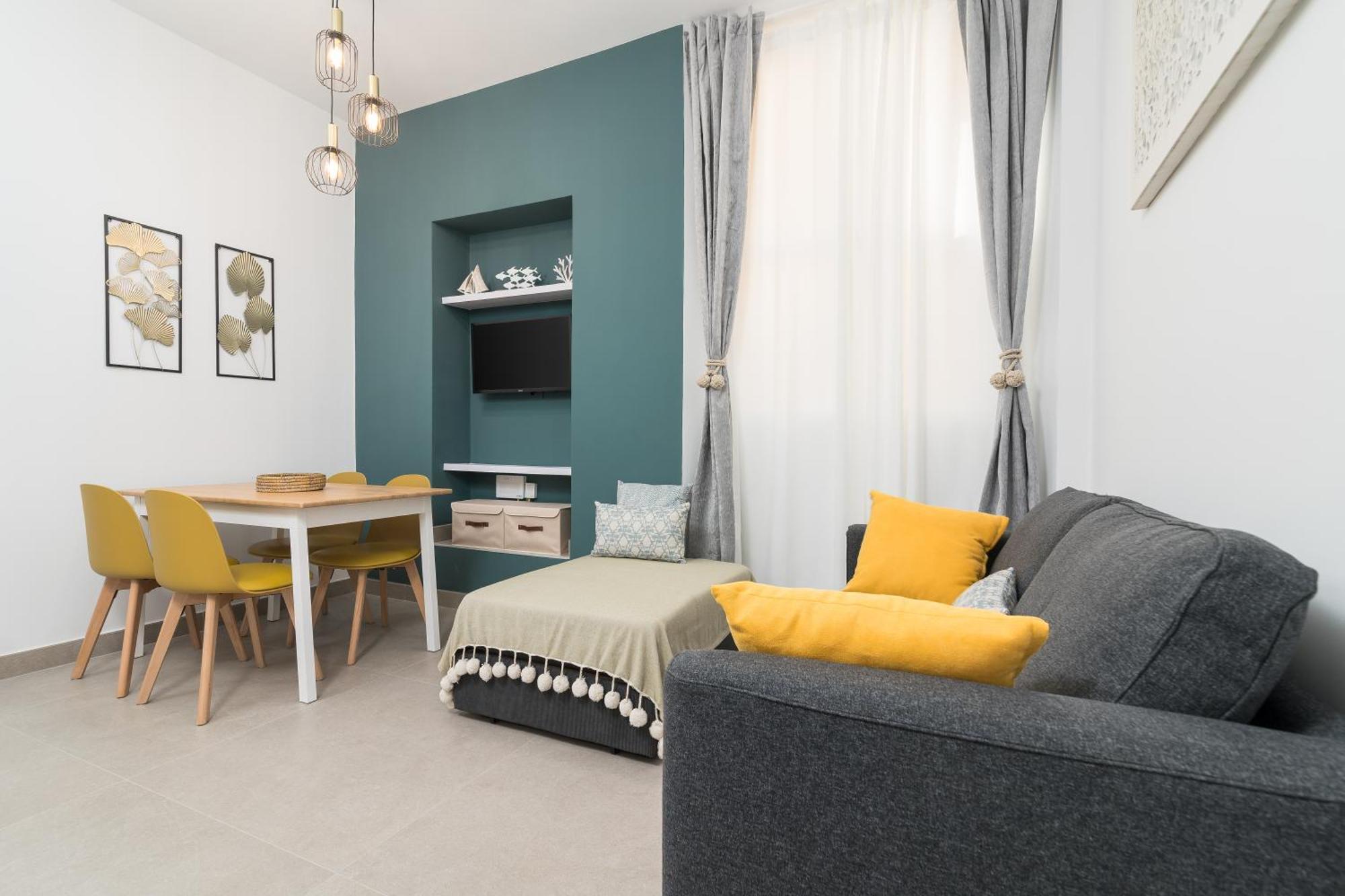 Suite Homes Alice Valentin Malaga Zewnętrze zdjęcie