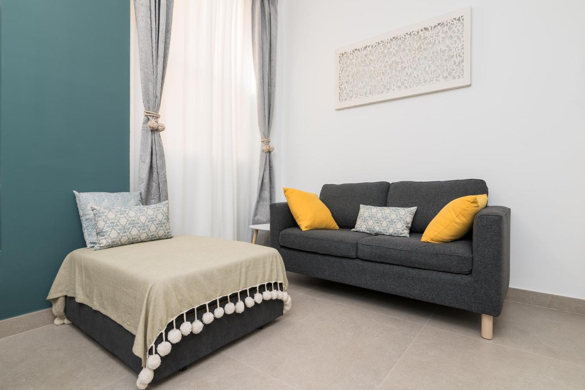 Suite Homes Alice Valentin Malaga Zewnętrze zdjęcie